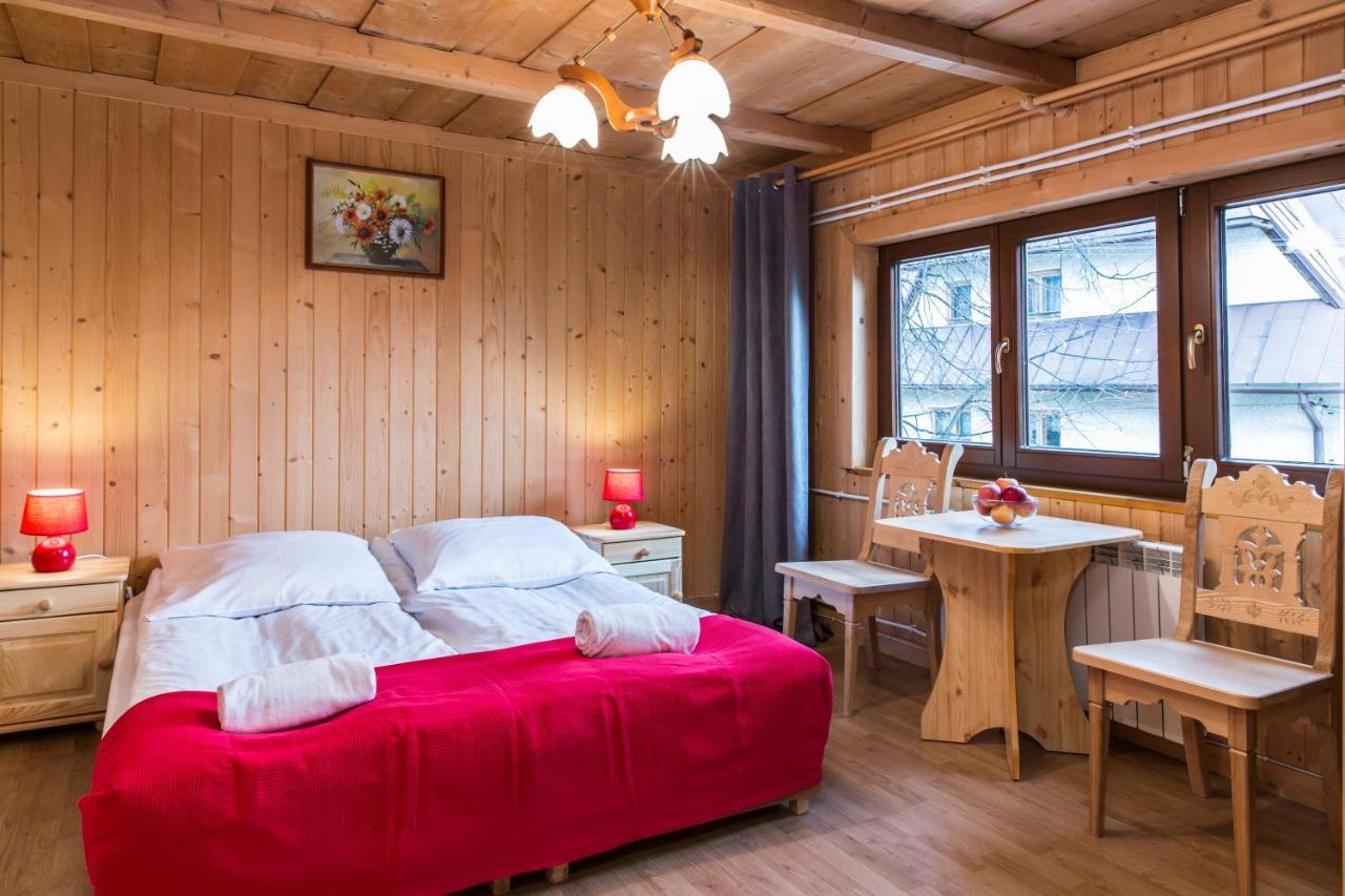 Udanypobyt Apartamenty Przy Lesie 2 Koscielisko Luaran gambar